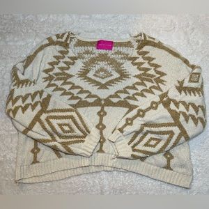 Time After Time Women’s Size Medium Beige And White Comfy Sweater